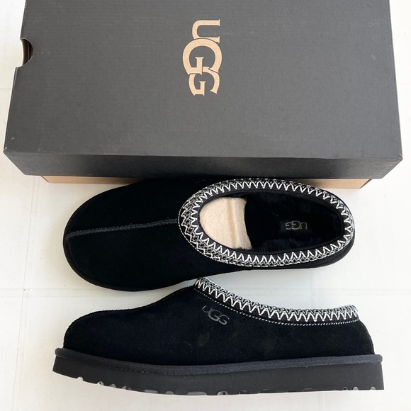 New UGG Tasman Slipper in Black Men’s Slip-On - Picture 2 of 14